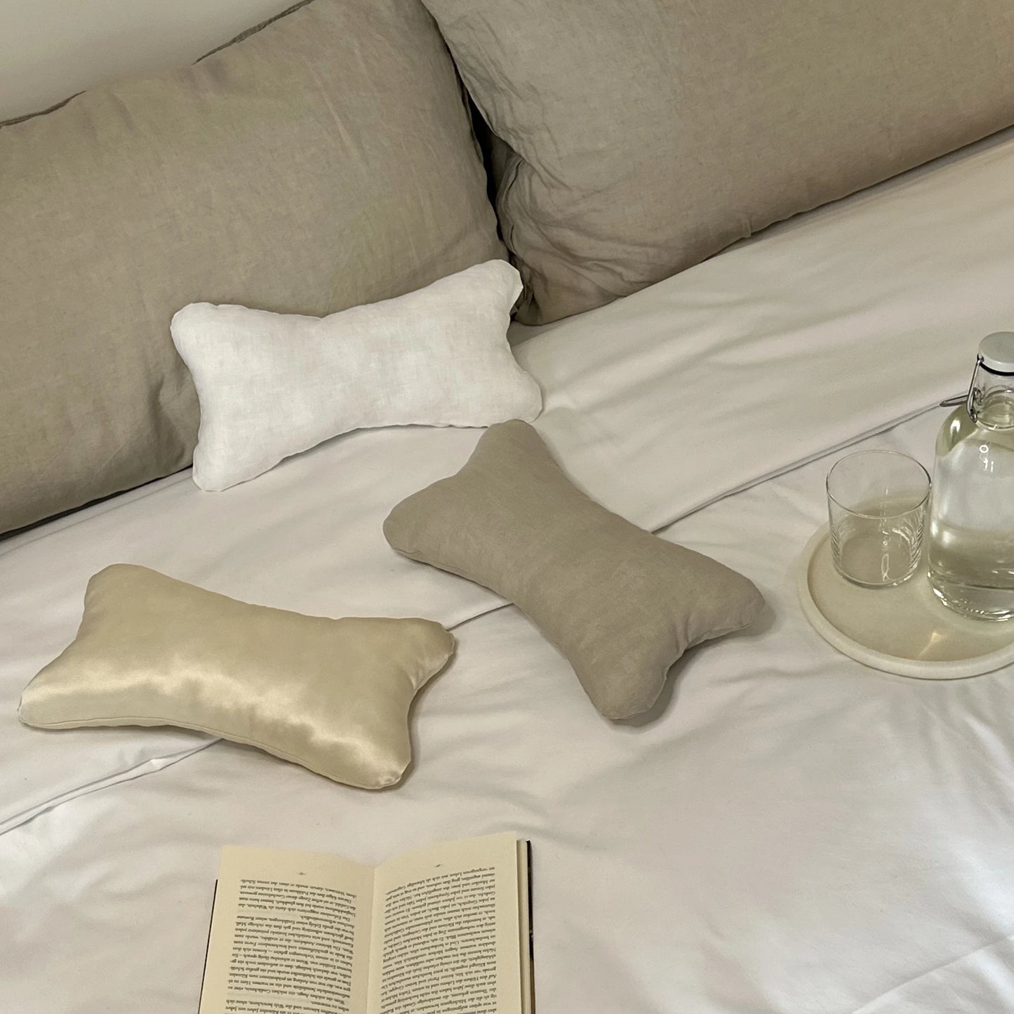 Silk Pillow Ecru