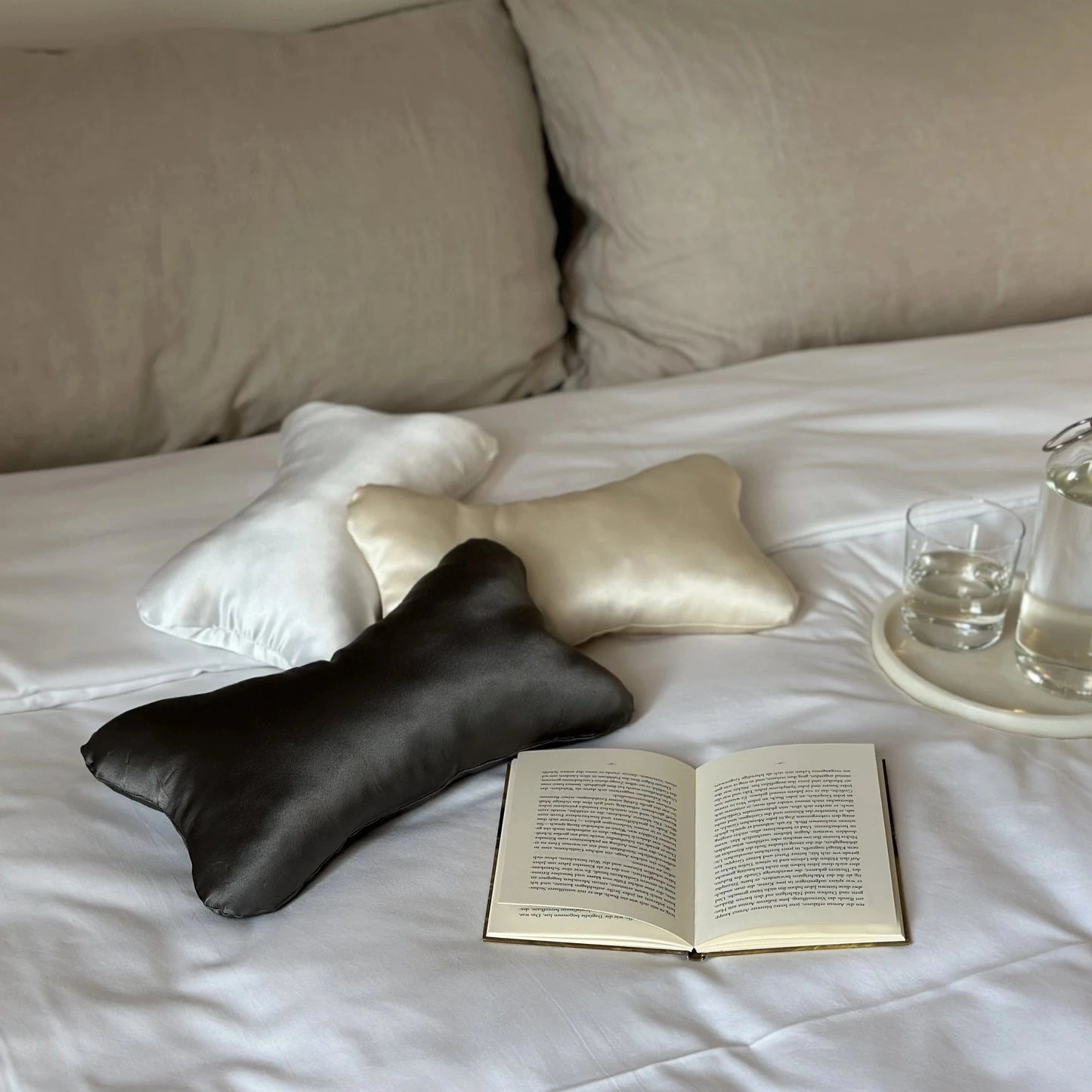 mix pillows