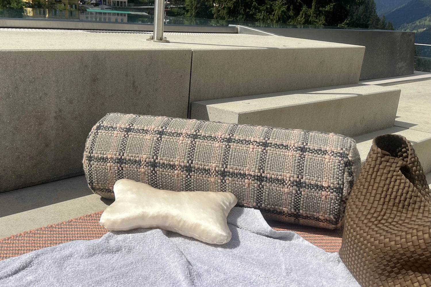 side sleeper pillow